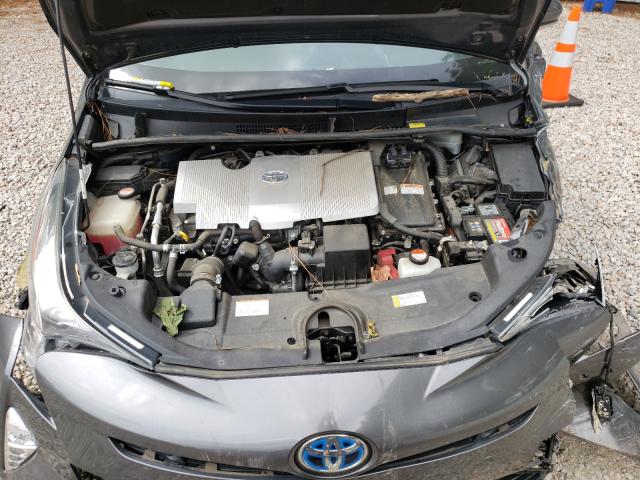 Photo 6 VIN: JTDKARFU6G3008052 - TOYOTA PRIUS 