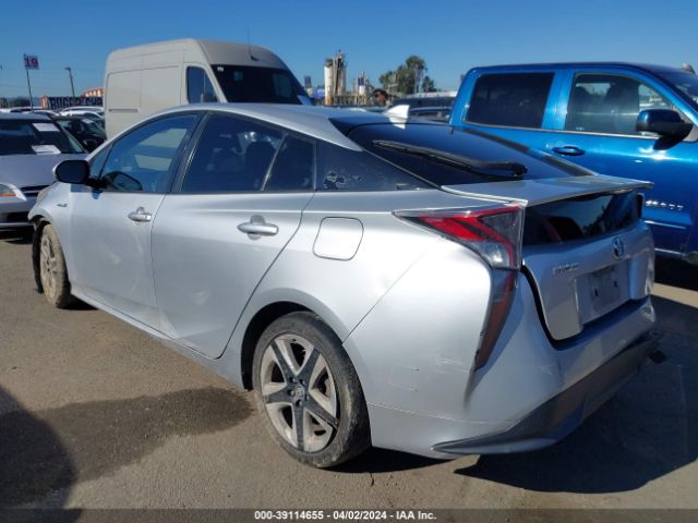 Photo 2 VIN: JTDKARFU6G3013039 - TOYOTA PRIUS 