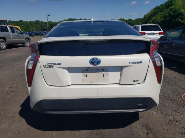 Photo 5 VIN: JTDKARFU6G3013431 - TOYOTA PRIUS 