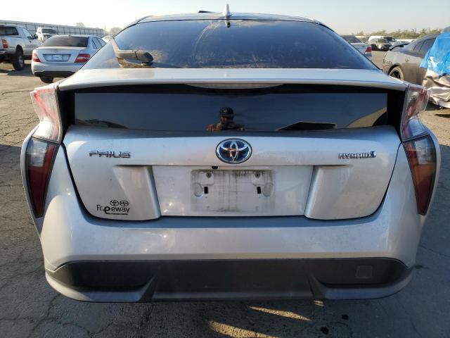 Photo 5 VIN: JTDKARFU6G3018760 - TOYOTA PRIUS 