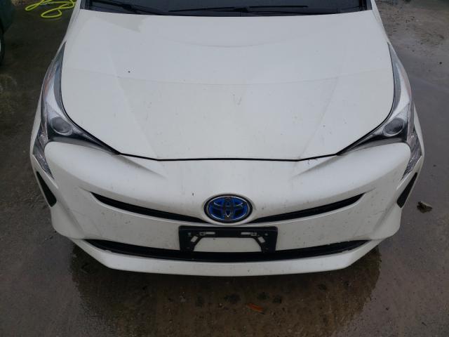 Photo 6 VIN: JTDKARFU6G3024462 - TOYOTA PRIUS 