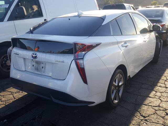 Photo 3 VIN: JTDKARFU6G3028544 - TOYOTA PRIUS 