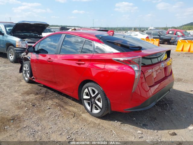 Photo 2 VIN: JTDKARFU6G3524217 - TOYOTA PRIUS 