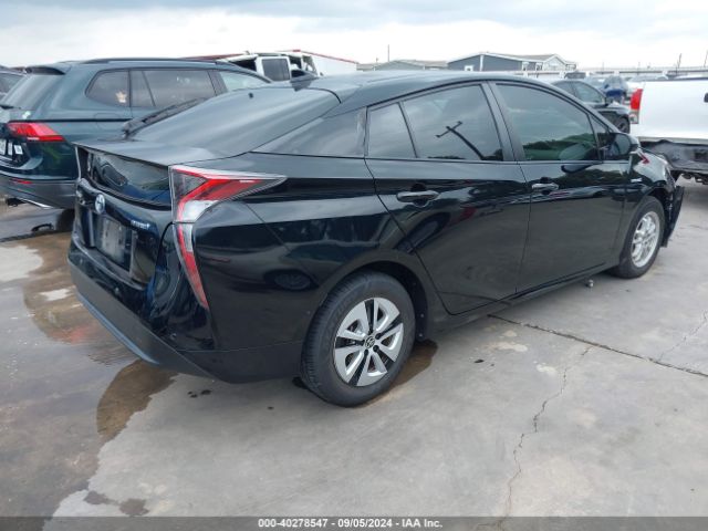 Photo 3 VIN: JTDKARFU6J3551814 - TOYOTA PRIUS 