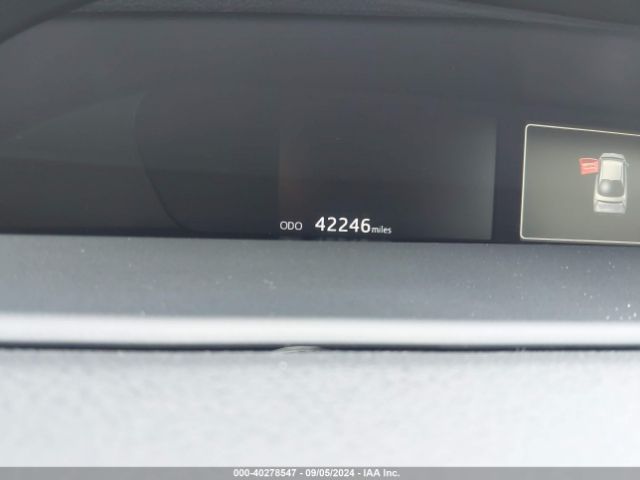 Photo 6 VIN: JTDKARFU6J3551814 - TOYOTA PRIUS 