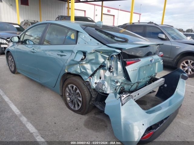 Photo 2 VIN: JTDKARFU6L3103141 - TOYOTA PRIUS 