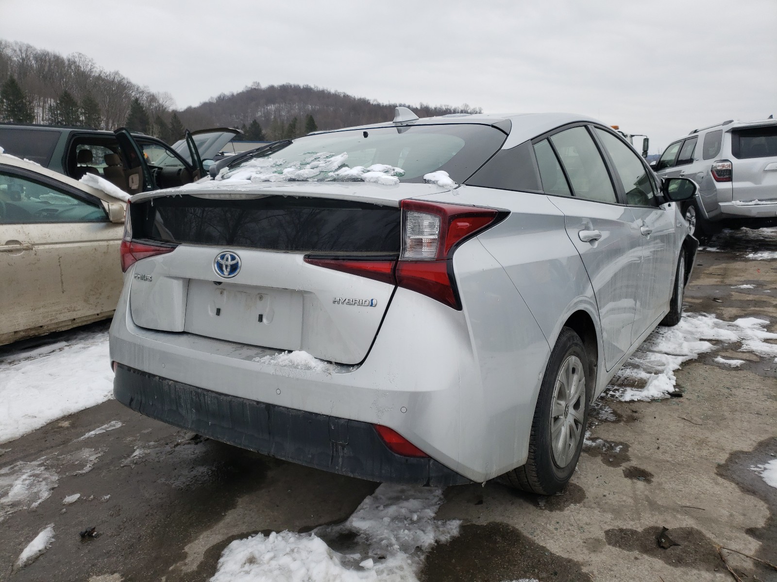 Photo 3 VIN: JTDKARFU6L3112017 - TOYOTA PRIUS L 