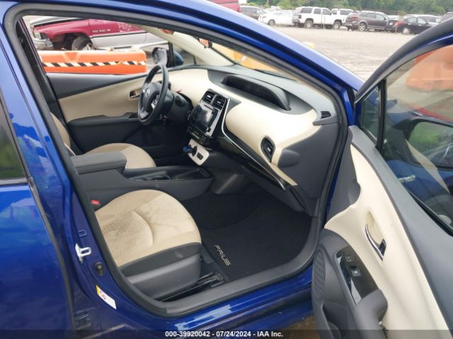 Photo 4 VIN: JTDKARFU7G3504879 - TOYOTA PRIUS 