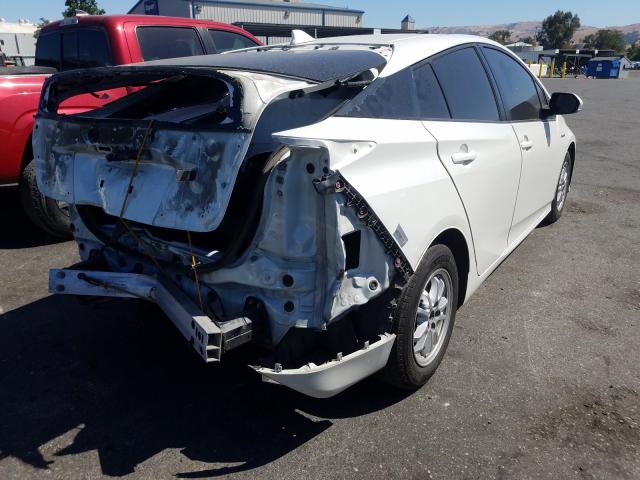 Photo 3 VIN: JTDKARFU7G3516658 - TOYOTA PRIUS 