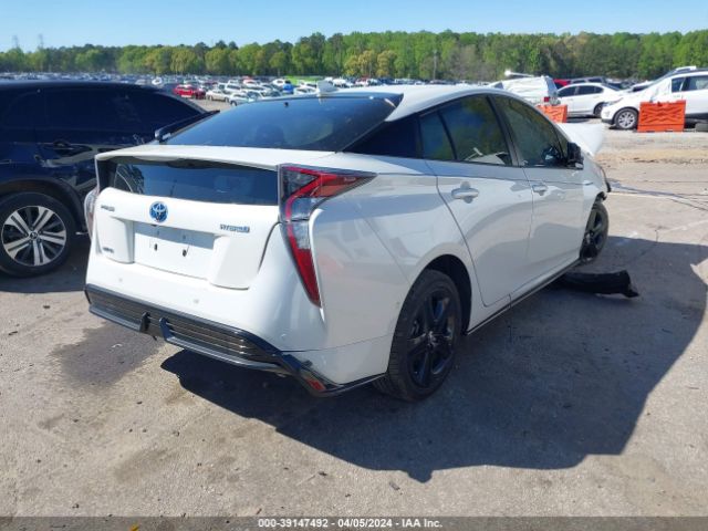 Photo 3 VIN: JTDKARFU7H3049839 - TOYOTA PRIUS 