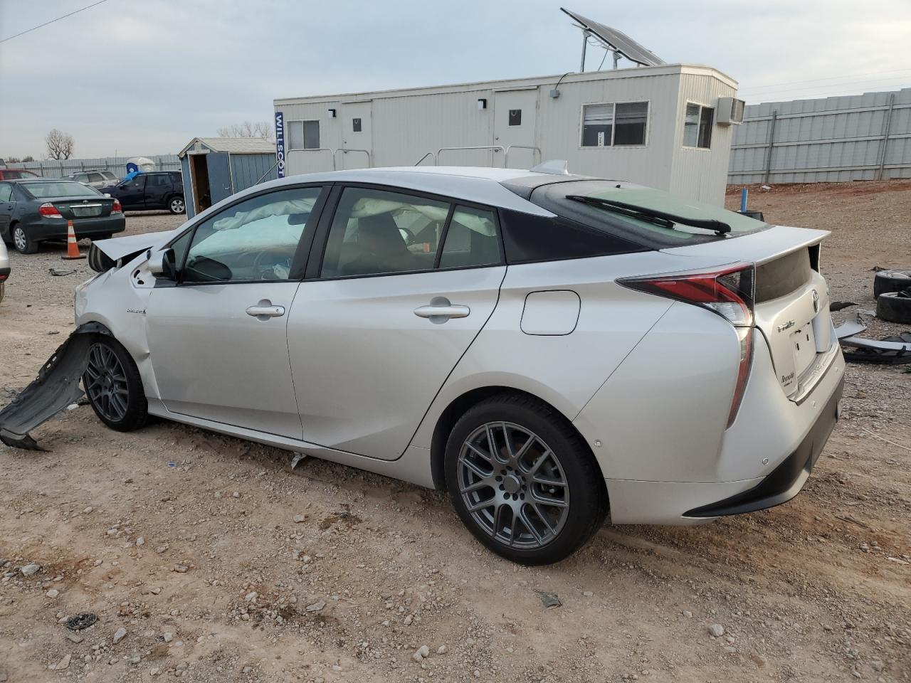 Photo 1 VIN: JTDKARFU7H3538340 - TOYOTA PRIUS 