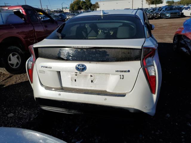 Photo 5 VIN: JTDKARFU7J3059695 - TOYOTA PRIUS 