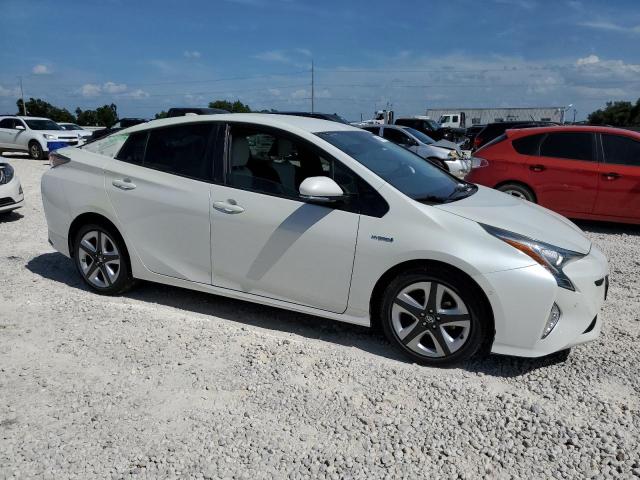 Photo 3 VIN: JTDKARFU7J3060166 - TOYOTA PRIUS 