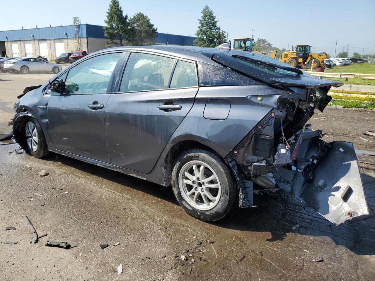 Photo 1 VIN: JTDKARFU7J3063746 - TOYOTA PRIUS 