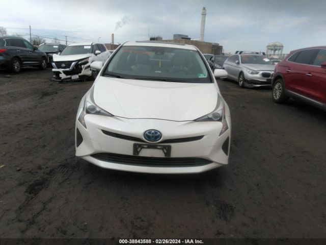 Photo 5 VIN: JTDKARFU8G3014516 - TOYOTA PRIUS 