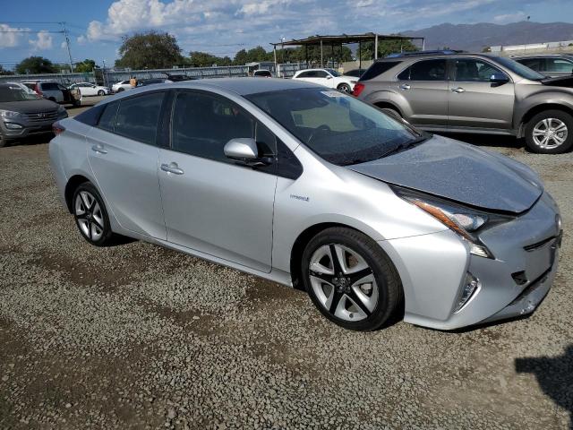 Photo 3 VIN: JTDKARFU8G3020073 - TOYOTA PRIUS 