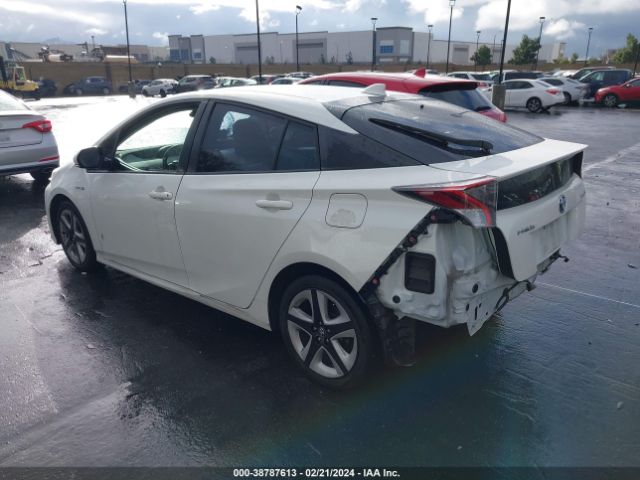 Photo 2 VIN: JTDKARFU8H3037117 - TOYOTA PRIUS 