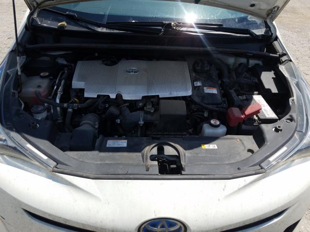 Photo 6 VIN: JTDKARFU8H3040499 - TOYOTA PRIUS 