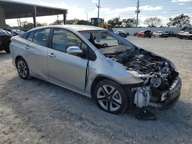 Photo 3 VIN: JTDKARFU8H3048828 - TOYOTA PRIUS 