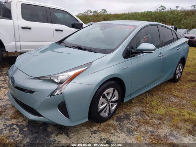 Photo 1 VIN: JTDKARFU8J3054585 - TOYOTA PRIUS 