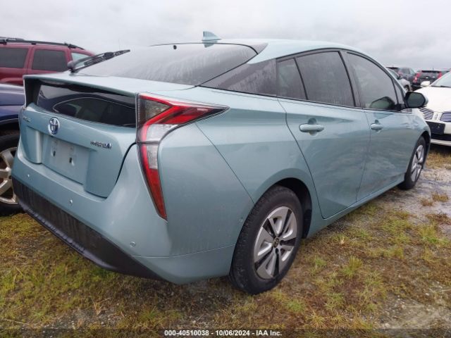 Photo 3 VIN: JTDKARFU8J3054585 - TOYOTA PRIUS 