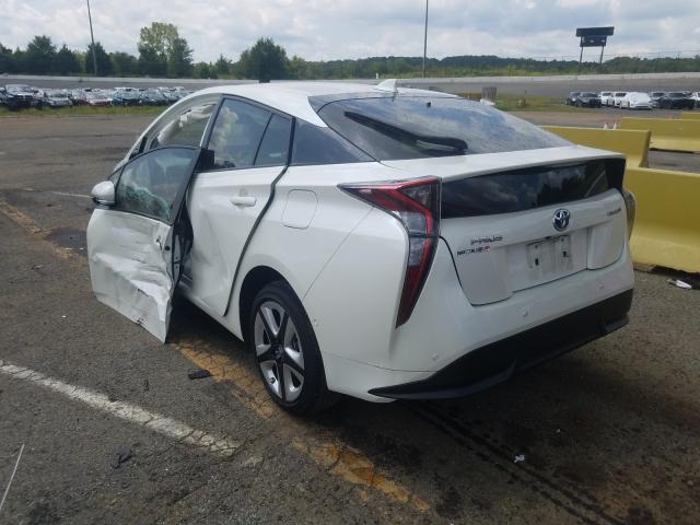 Photo 2 VIN: JTDKARFU8J3055705 - TOYOTA PRIUS 