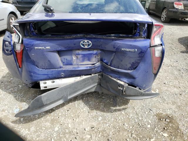 Photo 8 VIN: JTDKARFU8J3060127 - TOYOTA PRIUS 