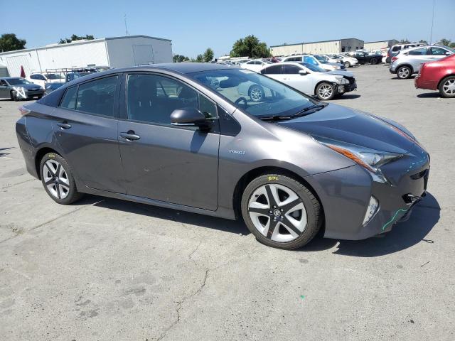 Photo 3 VIN: JTDKARFU8J3546758 - TOYOTA PRIUS 