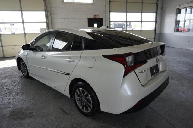 Photo 3 VIN: JTDKARFU8K3080752 - TOYOTA PRIUS 