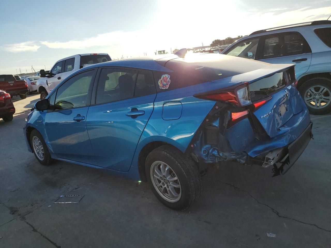 Photo 1 VIN: JTDKARFU8K3083098 - TOYOTA PRIUS 