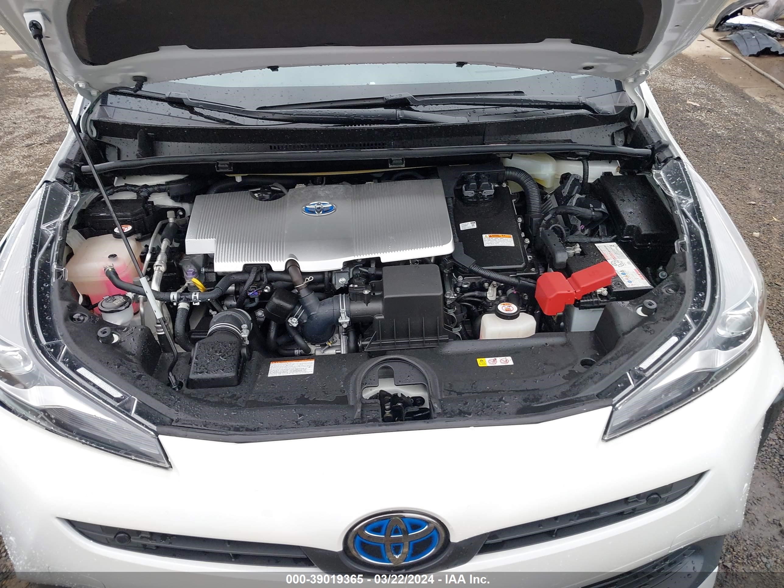 Photo 9 VIN: JTDKARFU8K3097616 - TOYOTA PRIUS 