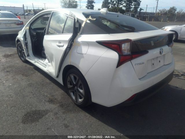 Photo 2 VIN: JTDKARFU8L3111158 - TOYOTA PRIUS 