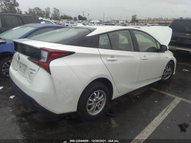 Photo 3 VIN: JTDKARFU8L3112228 - TOYOTA PRIUS 