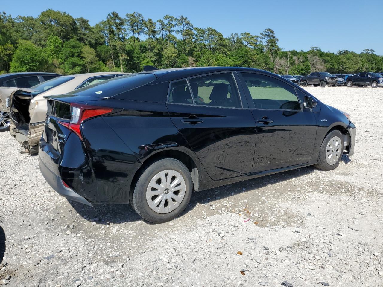 Photo 2 VIN: JTDKARFU8L3113346 - TOYOTA PRIUS 