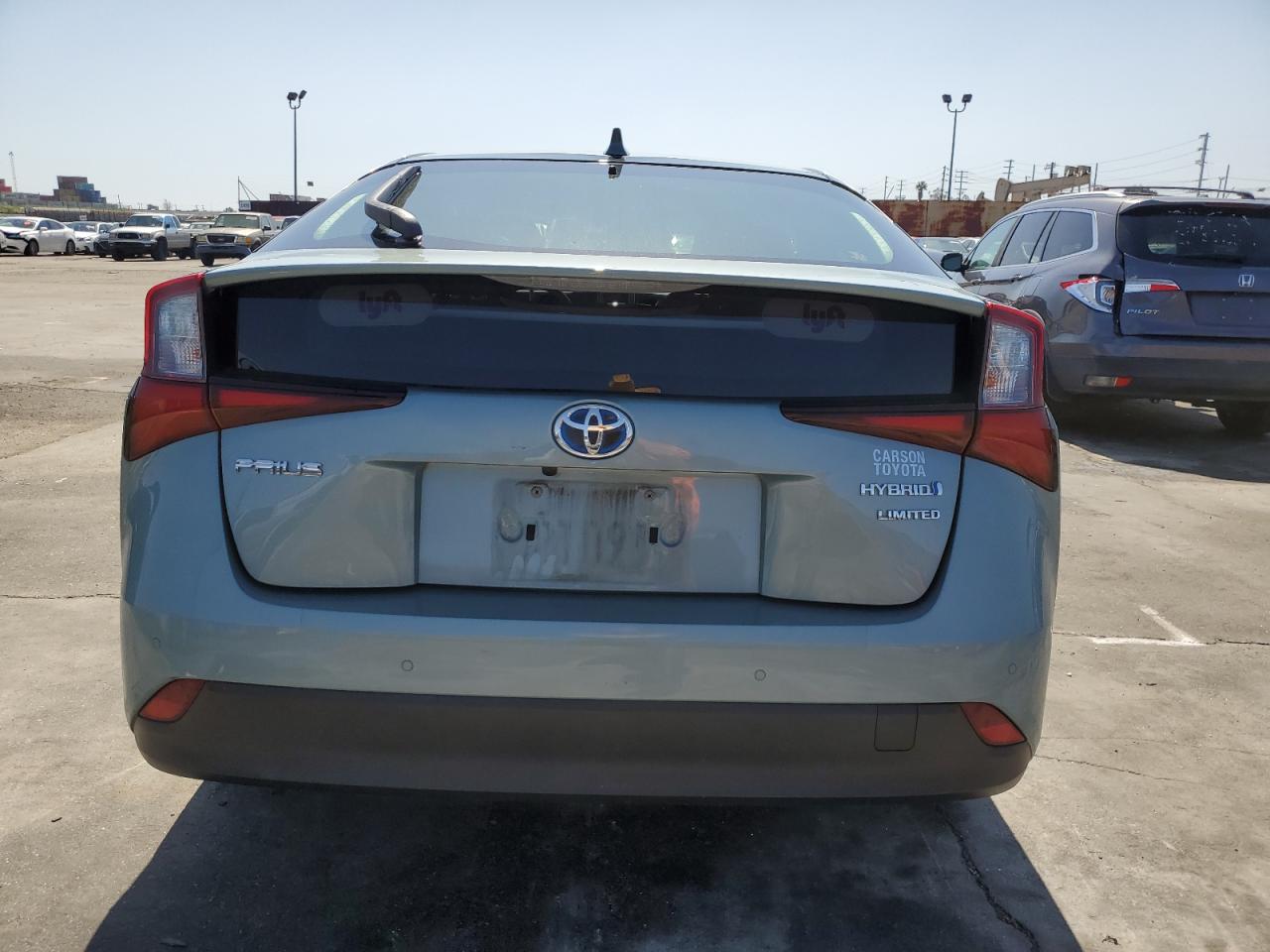 Photo 5 VIN: JTDKARFU8L3118823 - TOYOTA PRIUS 