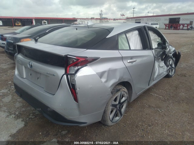 Photo 3 VIN: JTDKARFU9G3015951 - TOYOTA PRIUS 