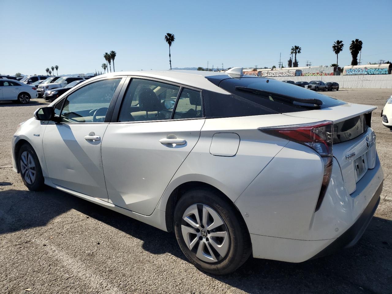 Photo 1 VIN: JTDKARFU9G3505015 - TOYOTA PRIUS 