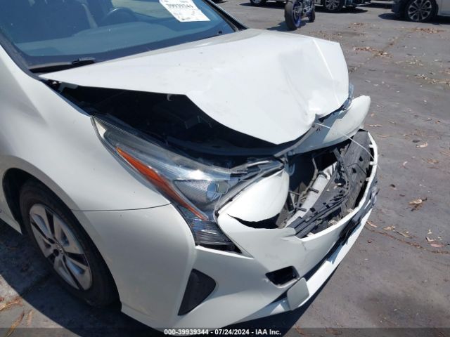 Photo 5 VIN: JTDKARFU9G3526821 - TOYOTA PRIUS 