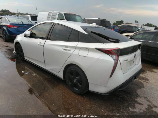 Photo 2 VIN: JTDKARFU9H3536198 - TOYOTA PRIUS 