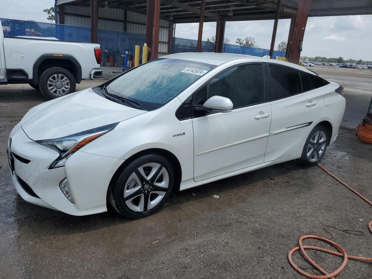 Photo 0 VIN: JTDKARFU9J3058063 - TOYOTA PRIUS 