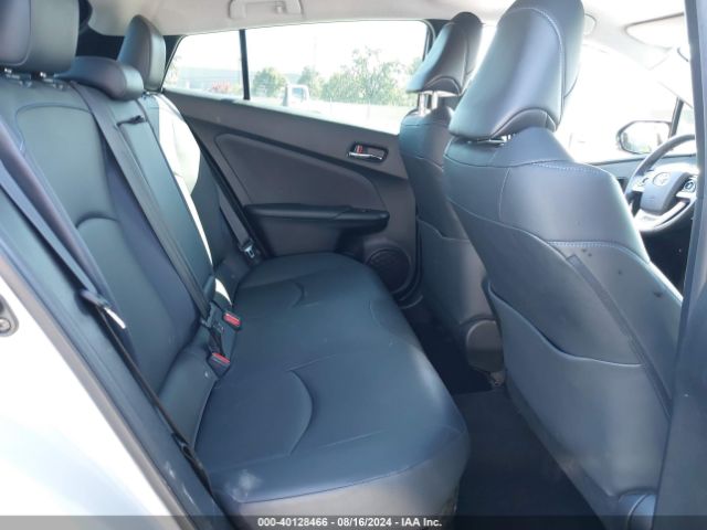 Photo 7 VIN: JTDKARFU9J3058645 - TOYOTA PRIUS 