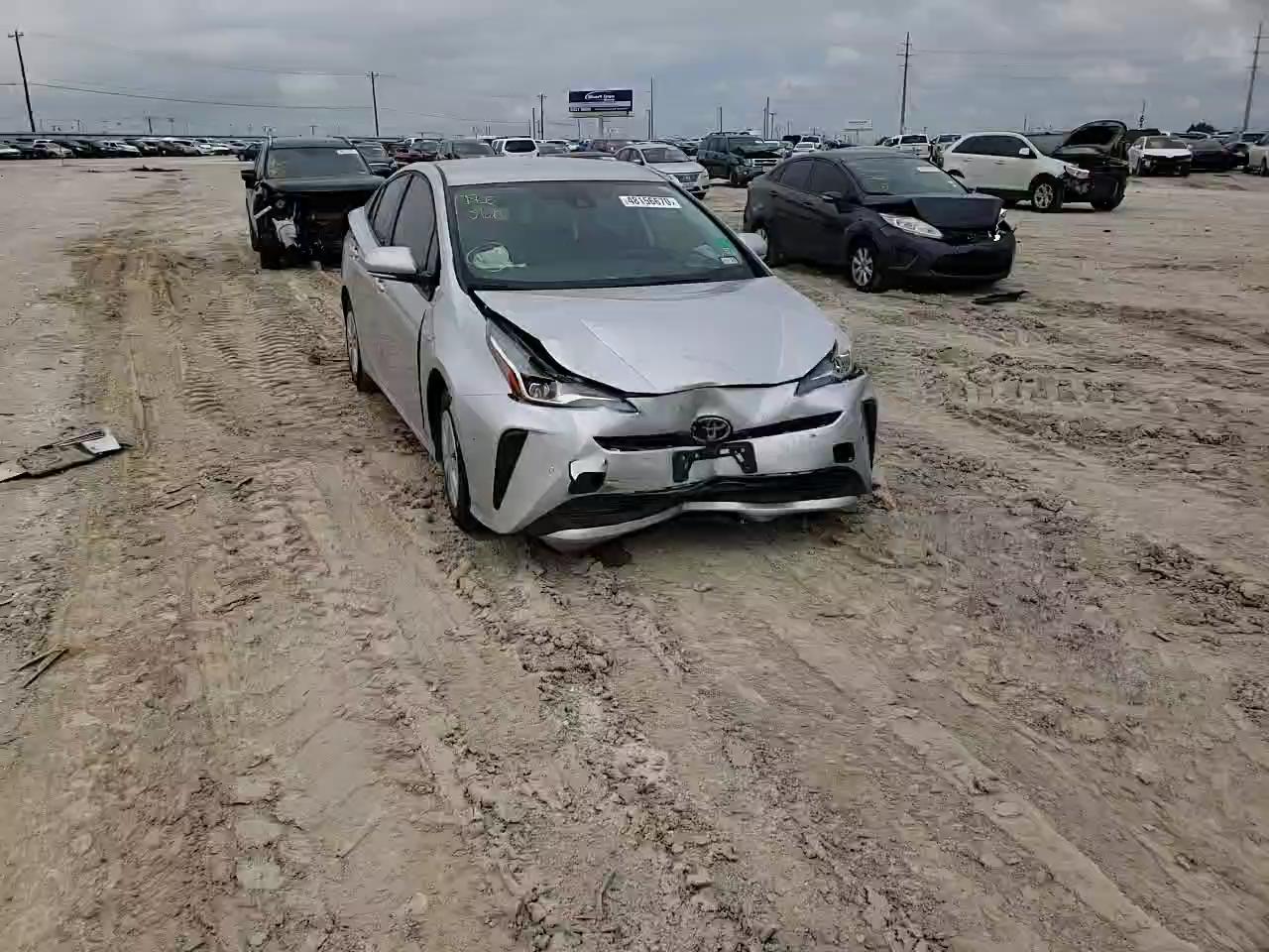 Photo 10 VIN: JTDKARFU9K3091209 - TOYOTA PRIUS 