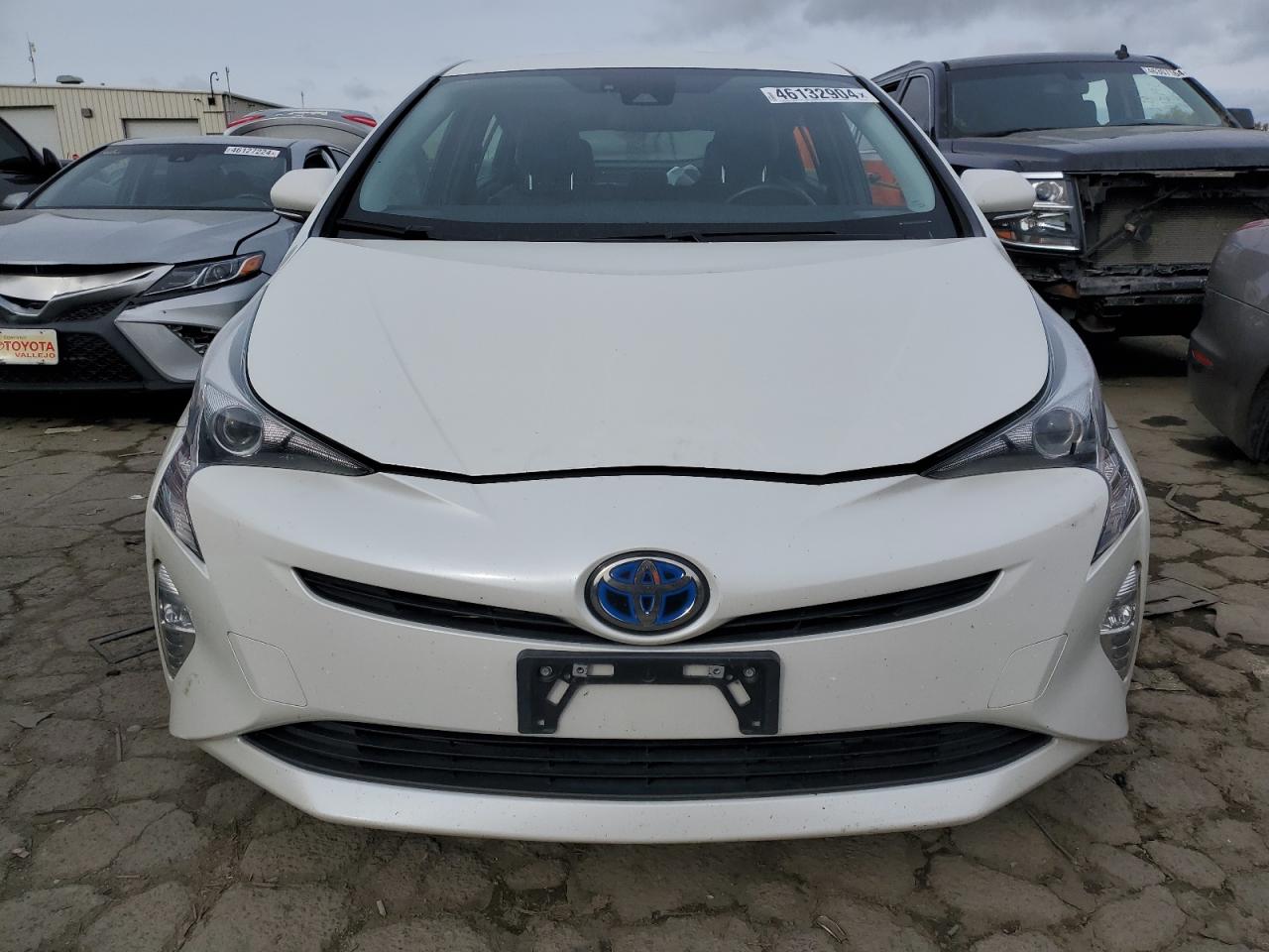 Photo 4 VIN: JTDKARFUXG3002027 - TOYOTA PRIUS 