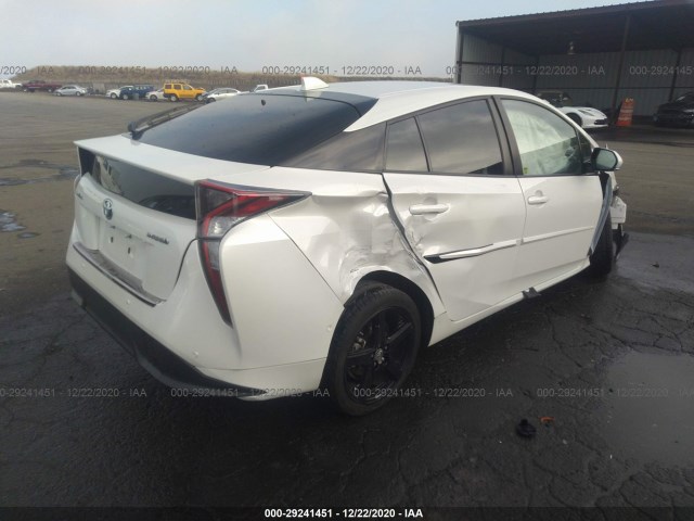 Photo 3 VIN: JTDKARFUXG3002884 - TOYOTA PRIUS 