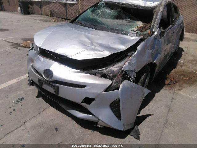 Photo 5 VIN: JTDKARFUXG3006269 - TOYOTA PRIUS 