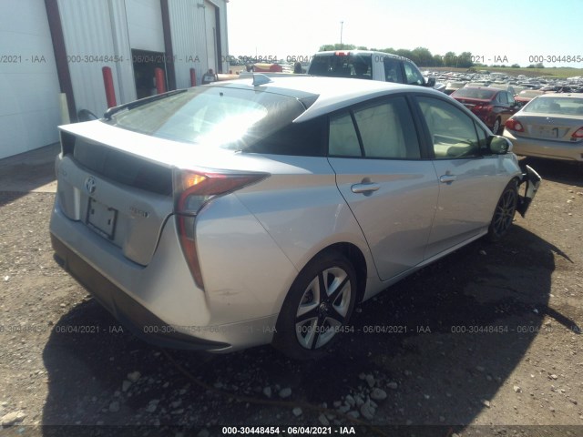 Photo 3 VIN: JTDKARFUXG3007373 - TOYOTA PRIUS 