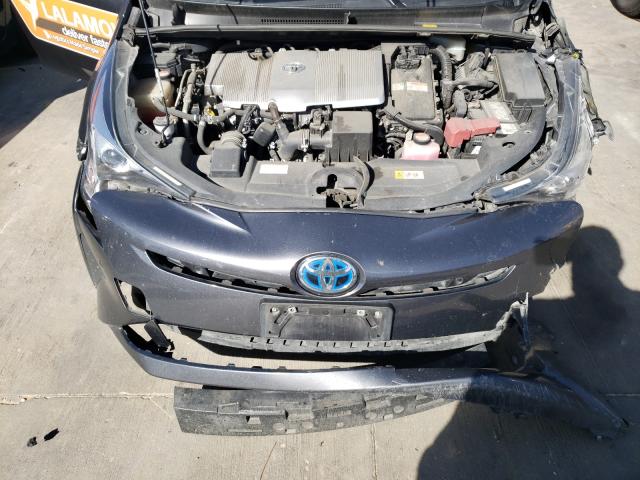 Photo 6 VIN: JTDKARFUXG3015943 - TOYOTA PRIUS 