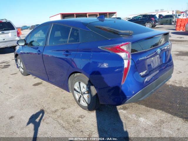 Photo 2 VIN: JTDKARFUXG3511048 - TOYOTA PRIUS 