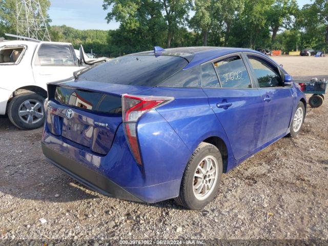 Photo 3 VIN: JTDKARFUXG3515696 - TOYOTA PRIUS 