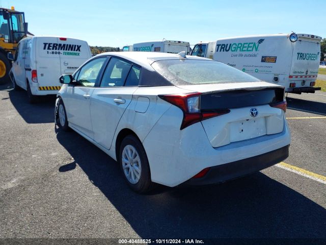 Photo 2 VIN: JTDKARFUXK3070496 - TOYOTA PRIUS 